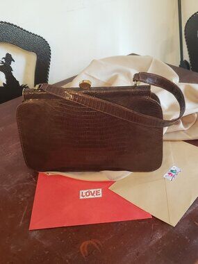 VINTAGE BON TON REPTILE HANDBAG FROM THE 1950'S